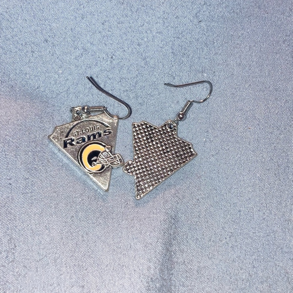 St. Louis Rams Helmet Logo Dangle Earrings - Silver